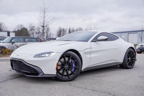 2020 Aston Martin Vantage Base