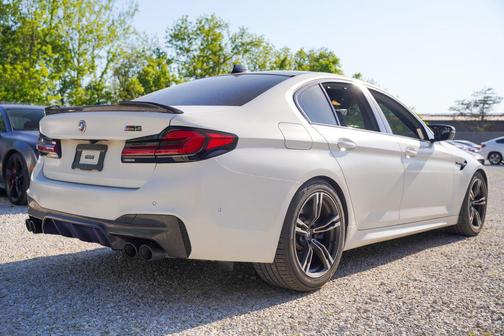 Alpine White 2018 BMW M5 Base