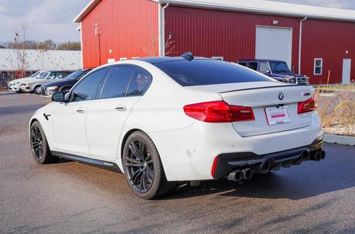 2018 BMW M5 Base