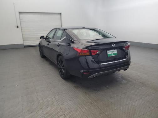 2022 Nissan Altima SR FWD