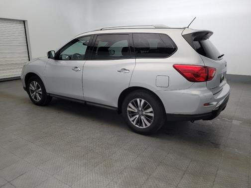 2018 Nissan Pathfinder SL