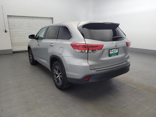 2018 Toyota Highlander LE