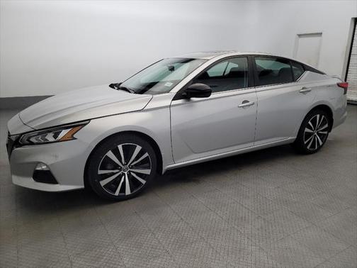 2020 Nissan Altima SR Intelligent AWD