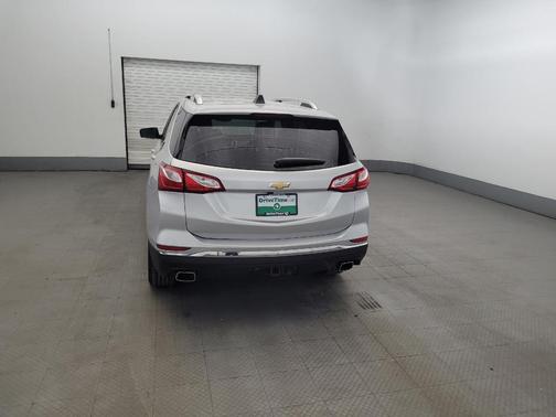 White 2019 Chevrolet Equinox 1LT