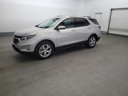 White 2019 Chevrolet Equinox 1LT