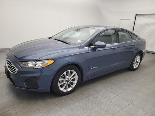 2019 Ford Fusion Hybrid SE