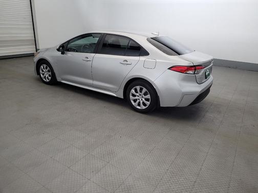 Classic Silver Metallic 2025 Toyota Corolla LE