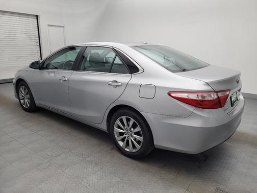 2016 Toyota Camry XLE
