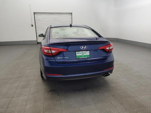 2016 Hyundai SONATA SE