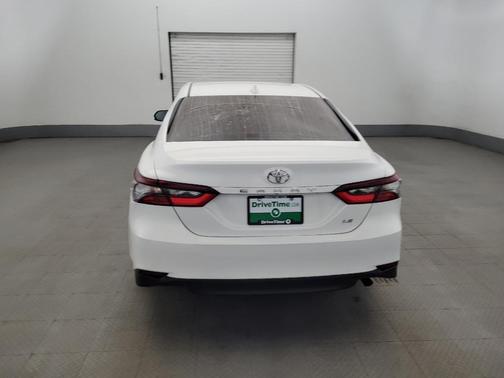 White 2022 Toyota Camry LE
