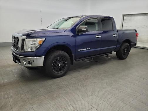 2018 Nissan Titan SV