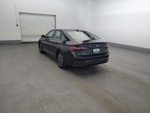 Deep Black Pearl 2022 Volkswagen Jetta 1.5T S