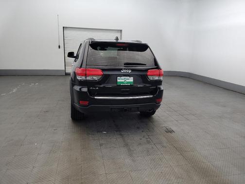 Black 2018 Jeep Grand Cherokee Limited