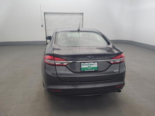 Magnetic Metallic 2018 Ford Fusion SE