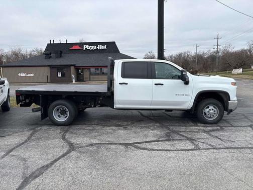 2026 Chevrolet Silverado 3500 WT