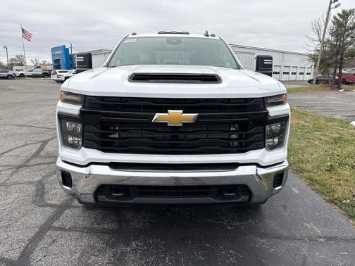 2026 Chevrolet Silverado 3500 WT