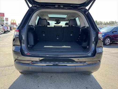 2023 Jeep Grand Cherokee Limited X