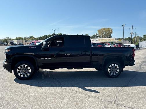 2024 Chevrolet Silverado 2500 Custom