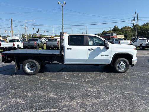 2025 Chevrolet Silverado 3500 WT