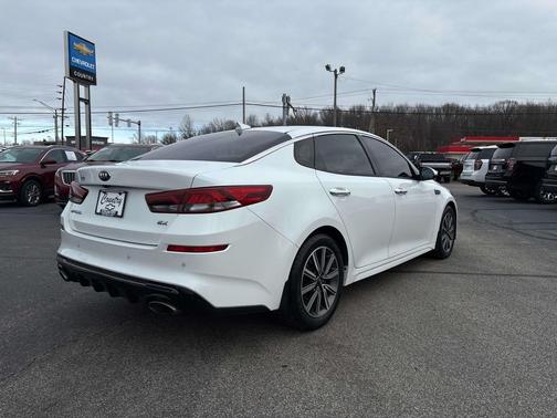 2019 Kia Optima EX