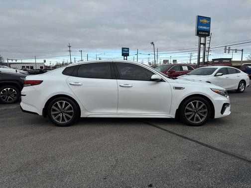 2019 Kia Optima EX