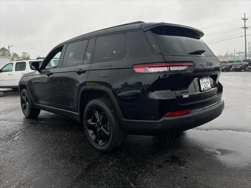 2022 Jeep Grand Cherokee L Altitude