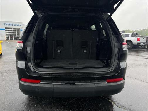 2022 Jeep Grand Cherokee L Altitude