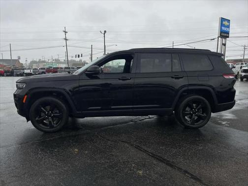 2022 Jeep Grand Cherokee L Altitude