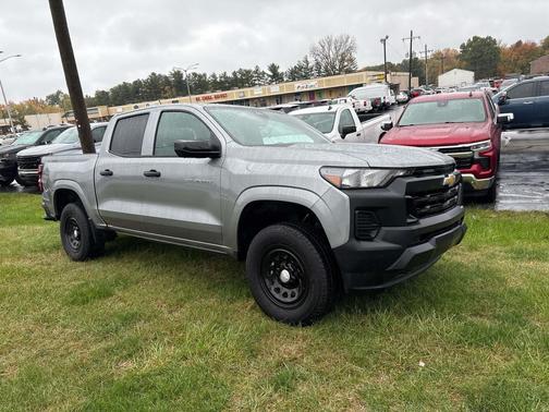 2023 Chevrolet Colorado WT