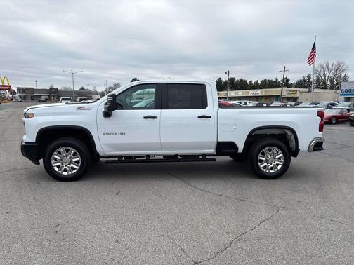 2025 Chevrolet Silverado 2500 WT