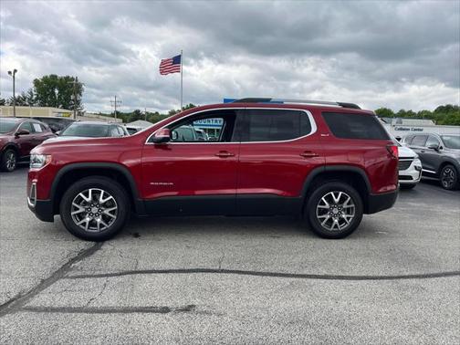 2023 GMC Acadia AWD SLT