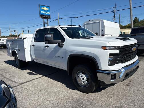 2025 Chevrolet Silverado 3500 WT