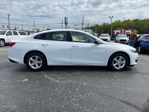 2022 Chevrolet Malibu 1LS