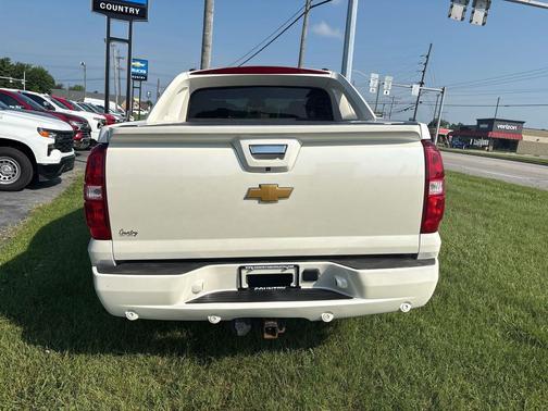 2013 Chevrolet Avalanche LTZ