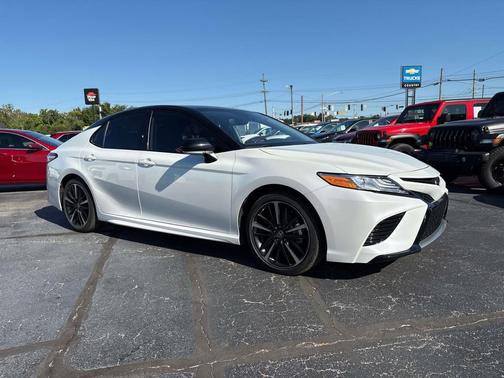 2020 Toyota Camry XSE