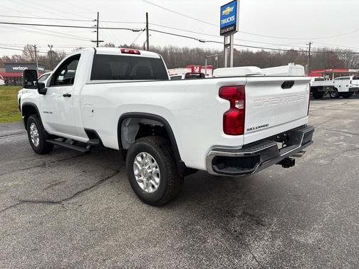 2026 Chevrolet Silverado 3500 WT