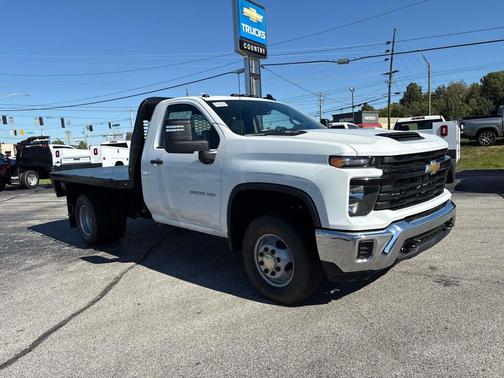2025 Chevrolet Silverado 3500 WT