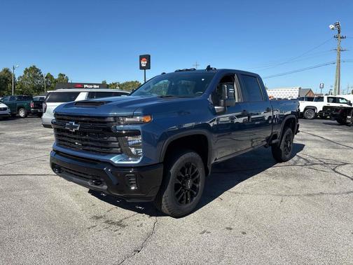 2026 Chevrolet Silverado 2500 Custom