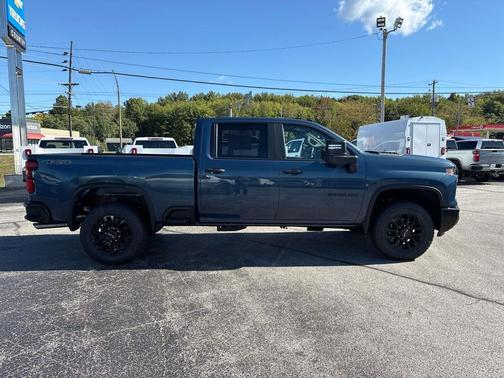 2026 Chevrolet Silverado 2500 Custom