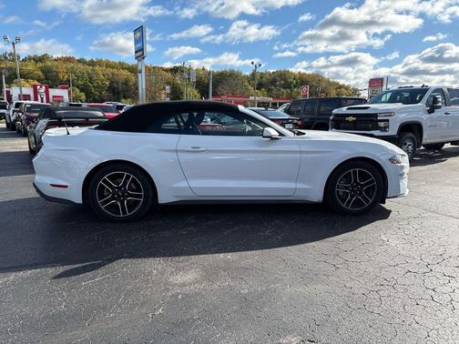 2021 Ford Mustang EcoBoost Premium