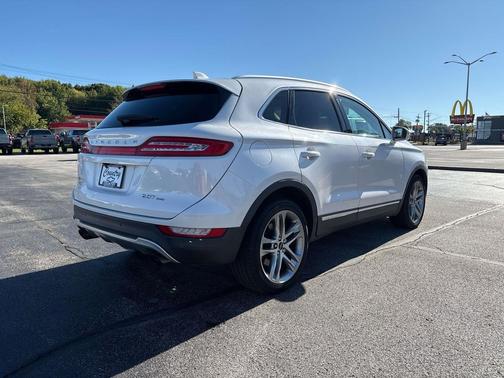 2017 Lincoln MKC Reserve
