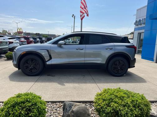 2025 Chevrolet Blazer EV AWD LT