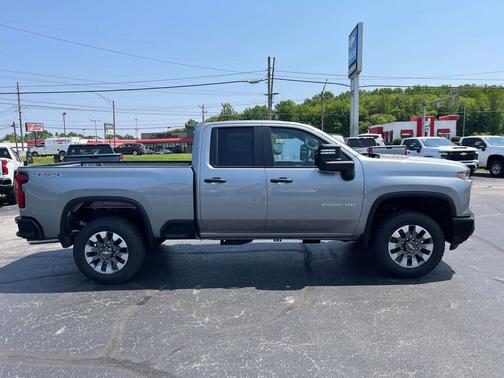 2025 Chevrolet Silverado 2500 Custom