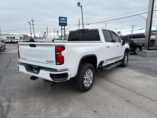 2025 Chevrolet Silverado 2500 High Country