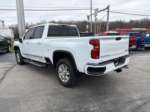 2025 Chevrolet Silverado 2500 High Country