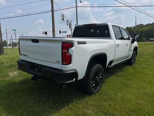 2025 Chevrolet Silverado 2500 LTZ