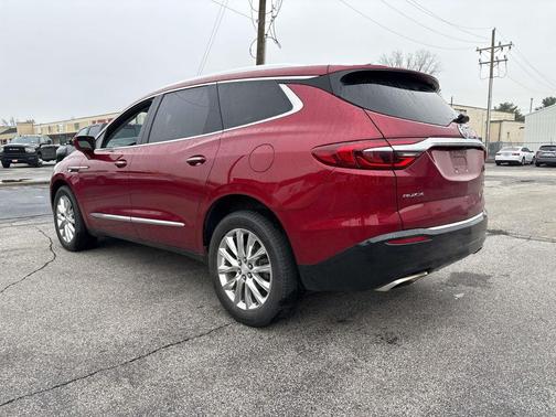 2018 Buick Enclave Essence