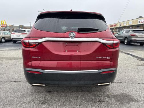 2018 Buick Enclave Essence
