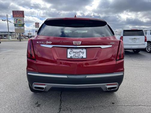 2022 Cadillac XT5 Premium Luxury