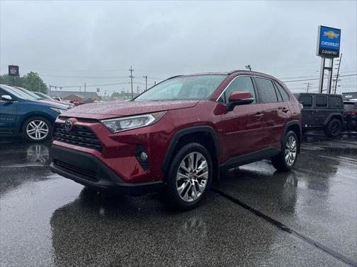 2021 Toyota RAV4 XLE Premium